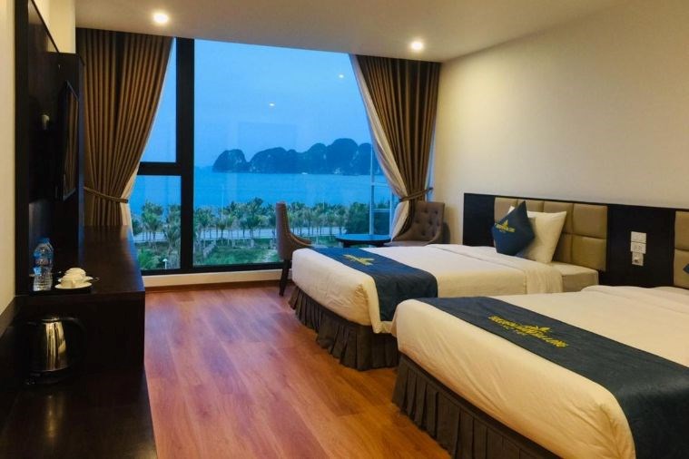 Khách sạn Golden Palm HaLong